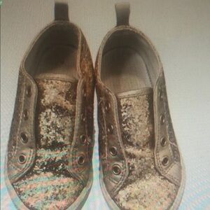 Girls Gold glitter slip on shoes. Size. 10